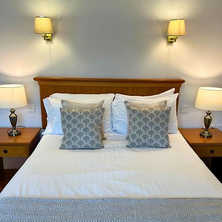 New Forest Lodge Landford Exterior foto