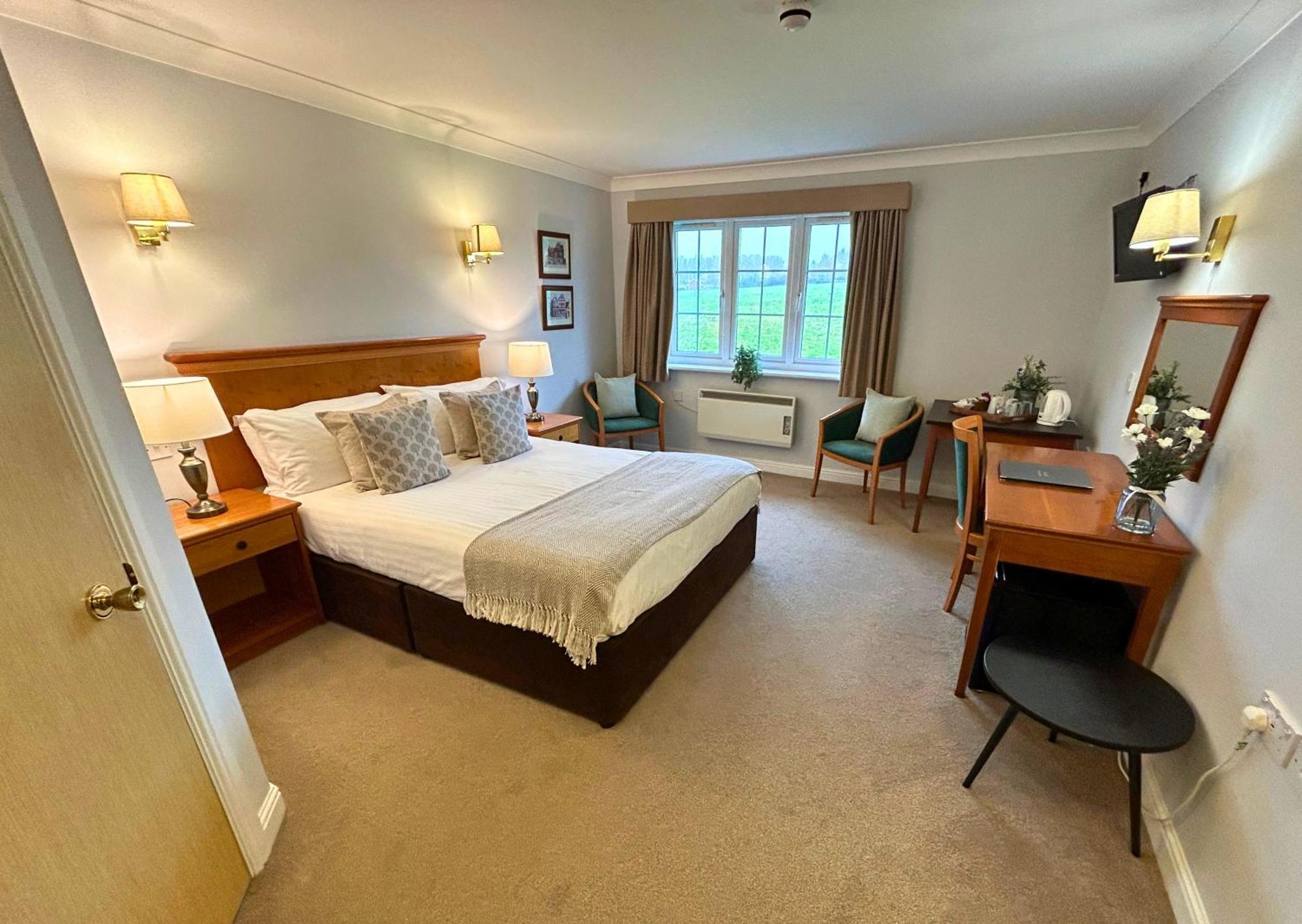 New Forest Lodge Landford Exterior foto