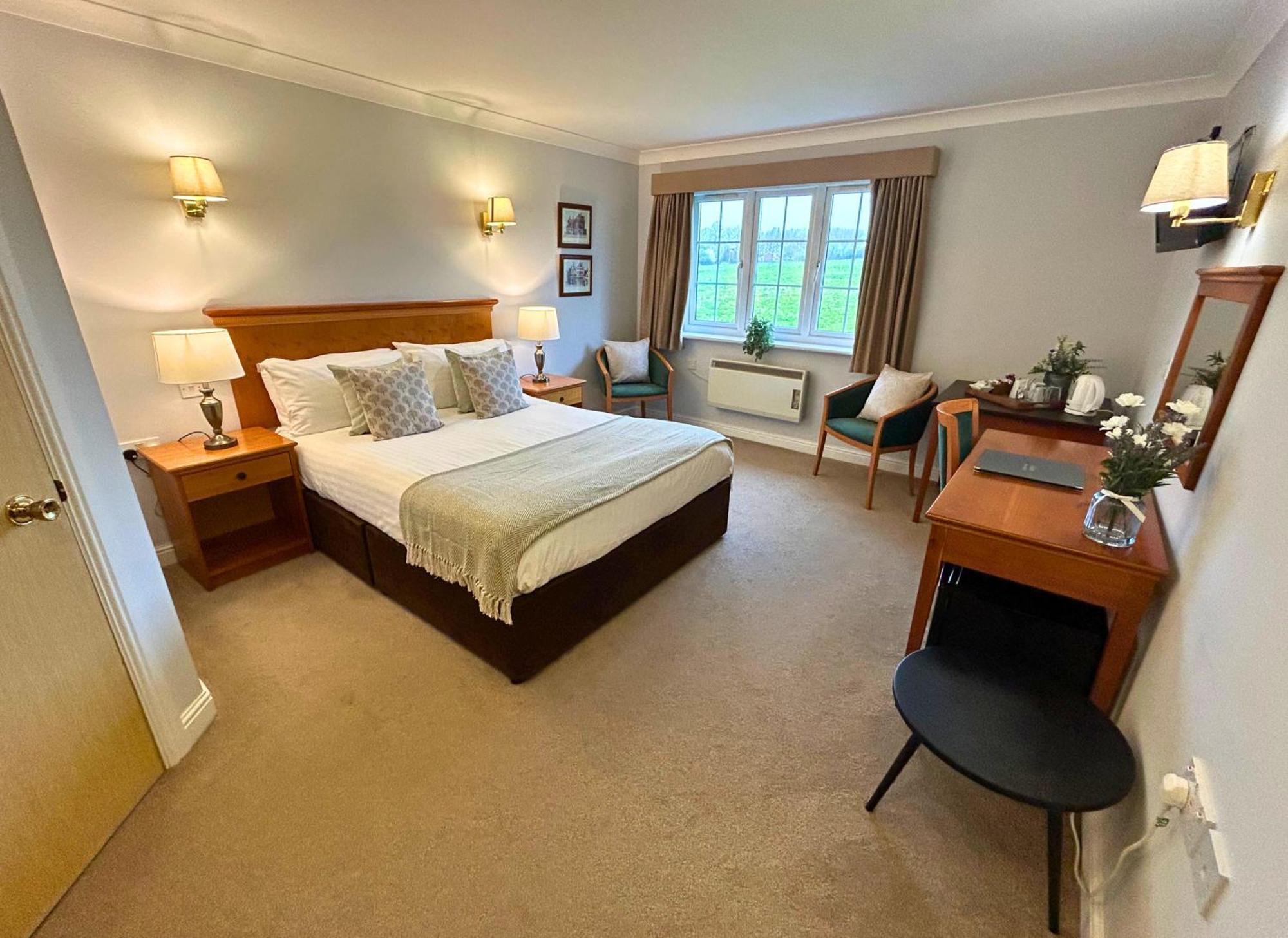 New Forest Lodge Landford Exterior foto