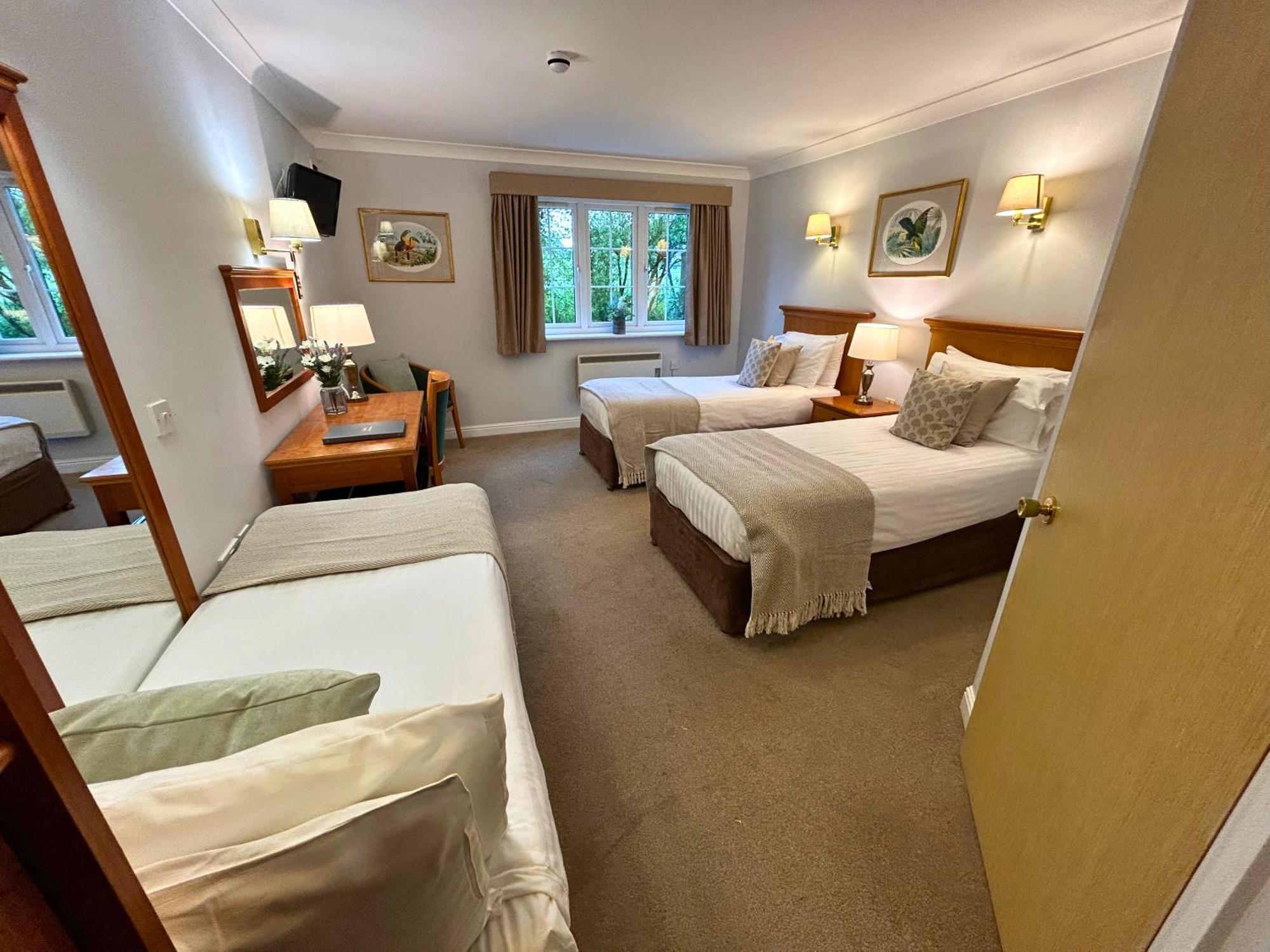 New Forest Lodge Landford Exterior foto